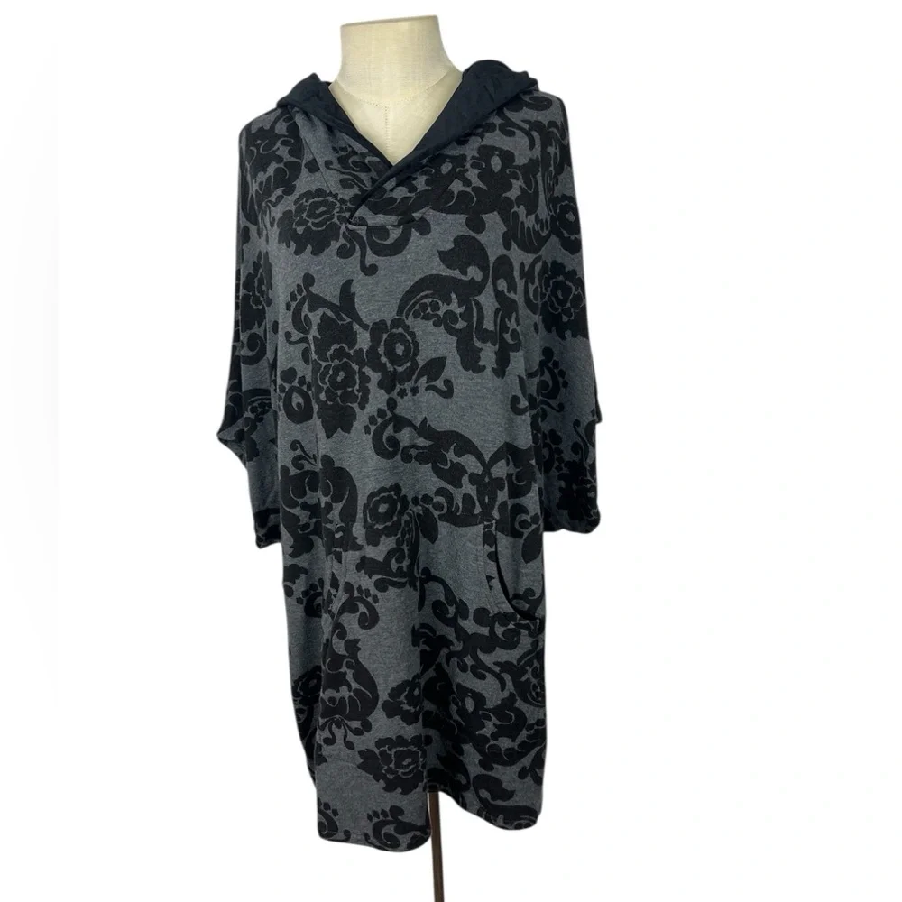 Soma Live Lounge Wear Soft Velour Lined Hooded Poncho cover up‎ size XL black